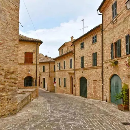 ヴィラ In Marche Near Adriatic Coast